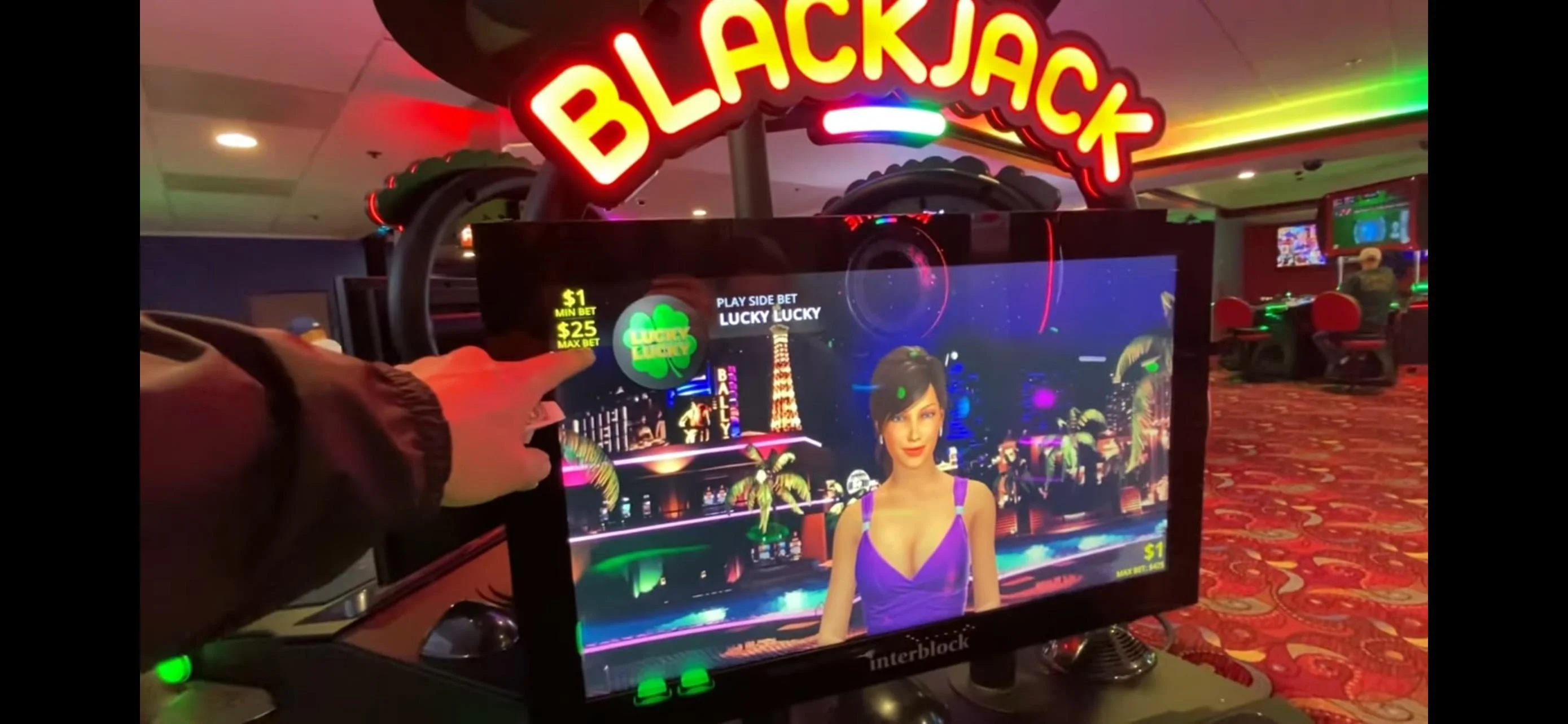 Mesa de blackjack en un casino